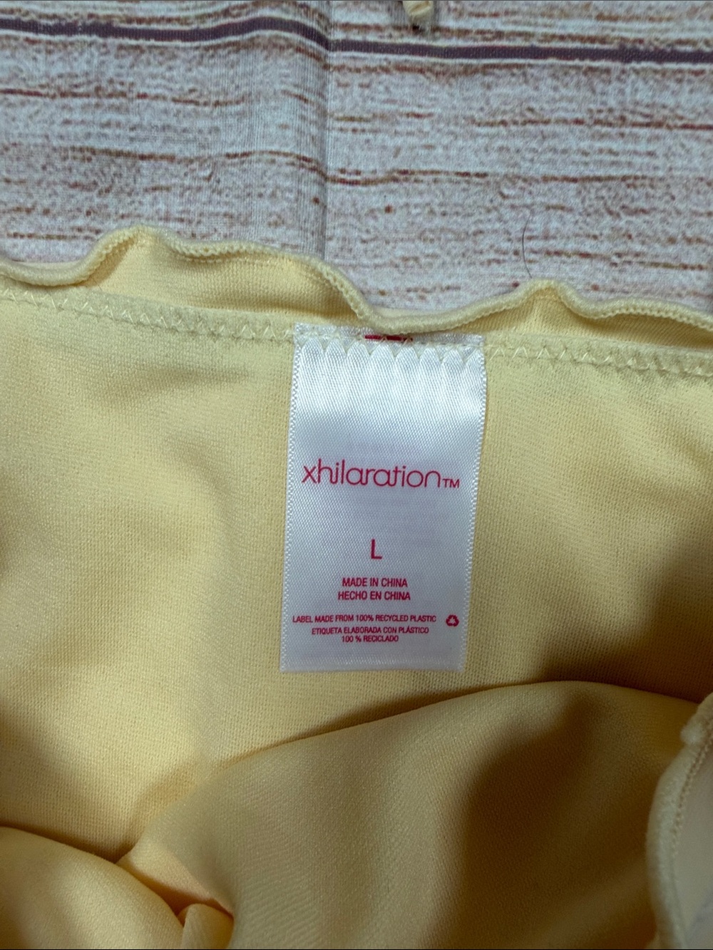 Women's Butter Yellow Ruffle Triangle Bikini‎ Set - Picture 5 of 6